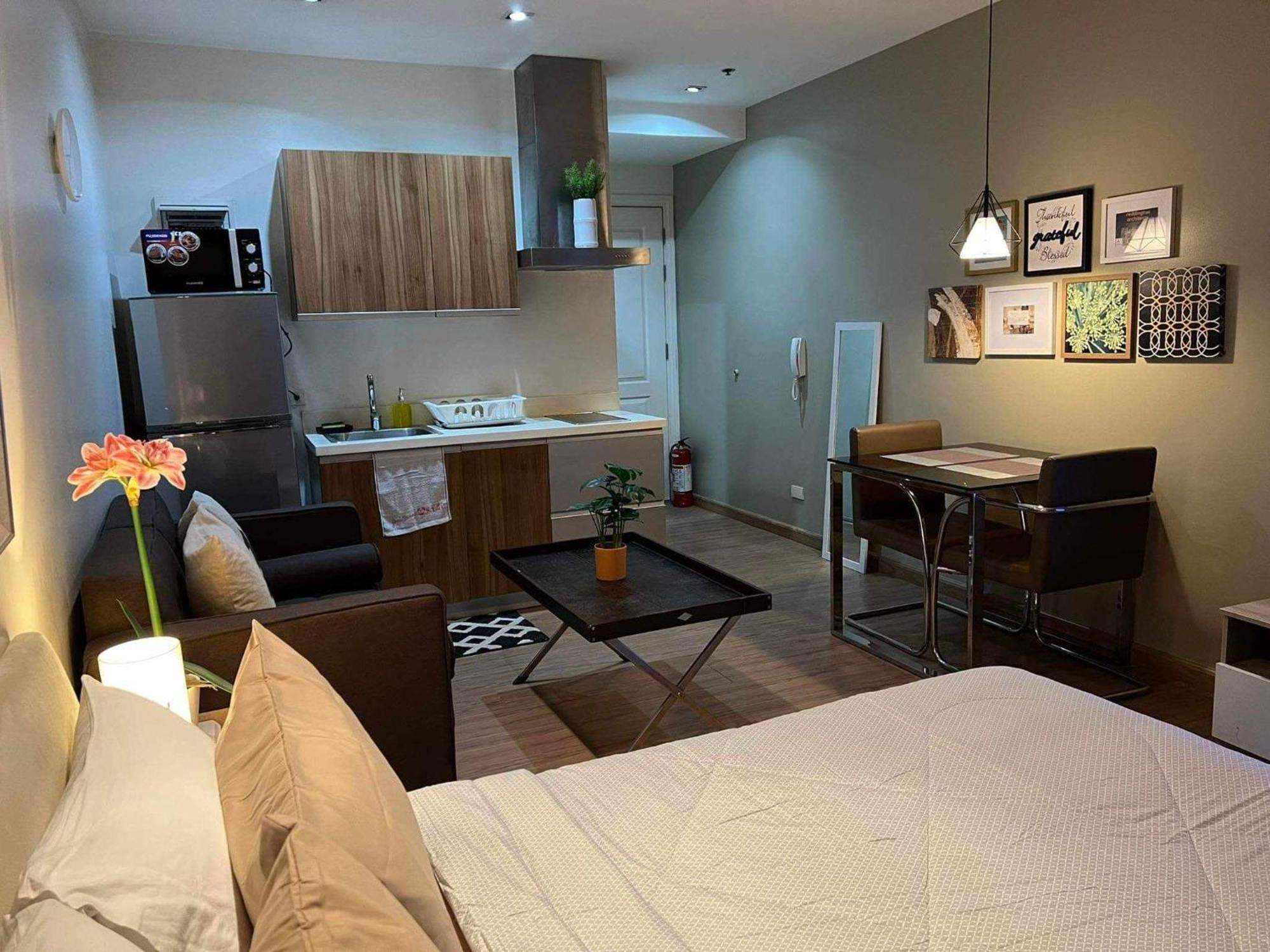 Gramercy Residences Makati City Exterior foto